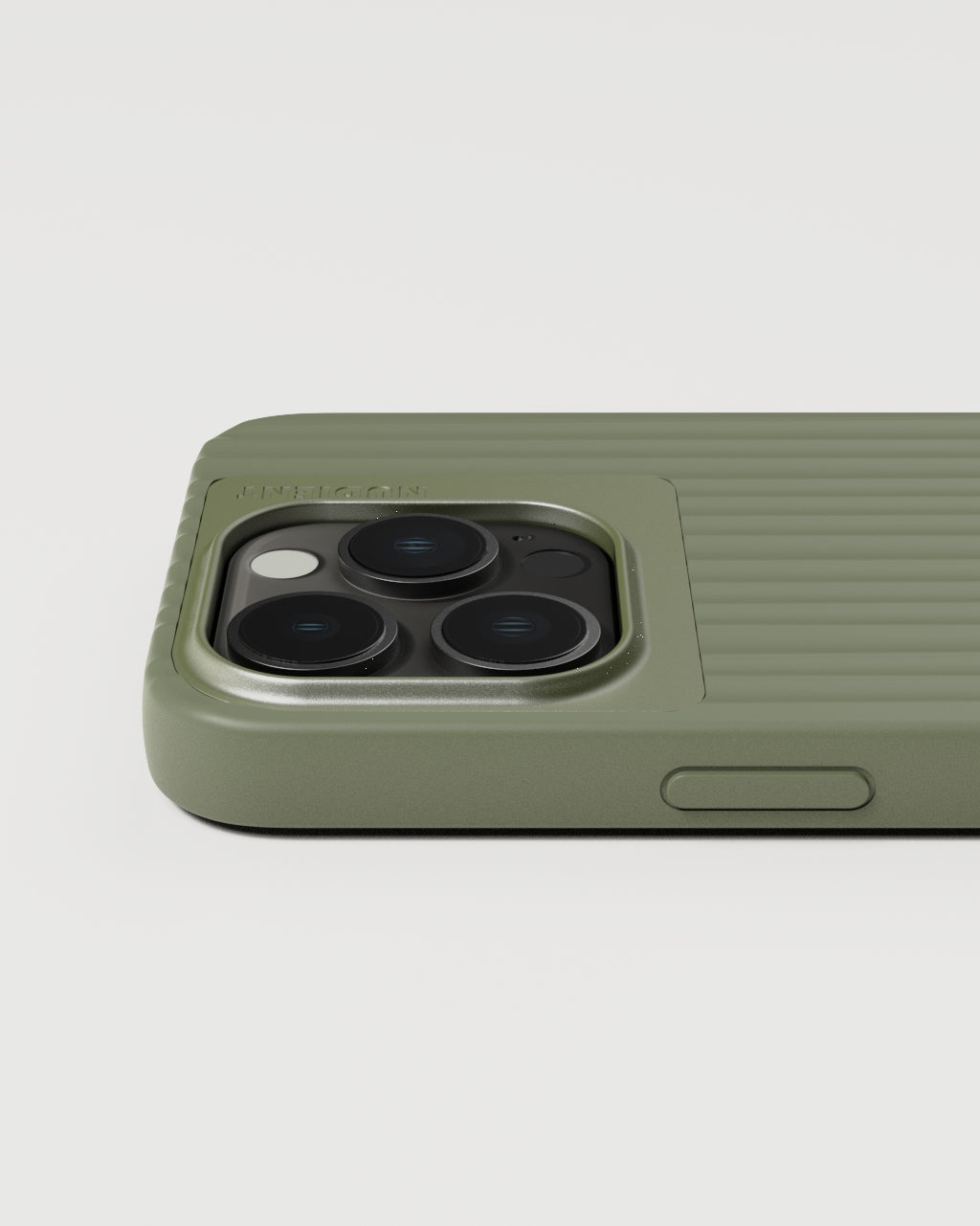 Bold Case - iPhone 15 Pro - Linen Beige & Olive Green